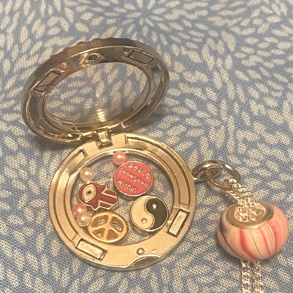 PEACE KARMA boutique charm circle locket pendant necklace + FREE CHARM EXTRAS! - Picture 3 of 4